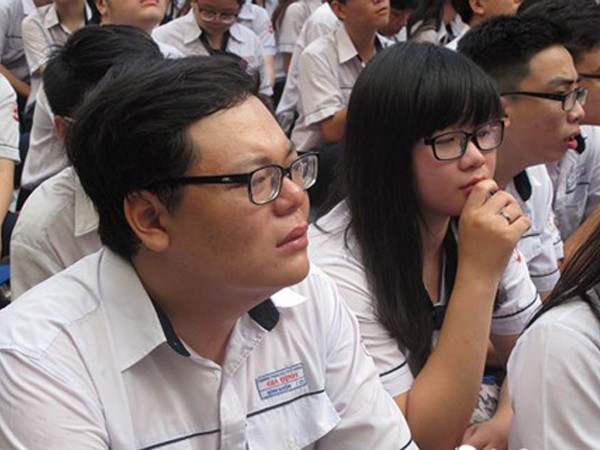 “Giật mình” với tỉ lệ học sinh THPT lo âu, trầm cảm, stress ảnh 1