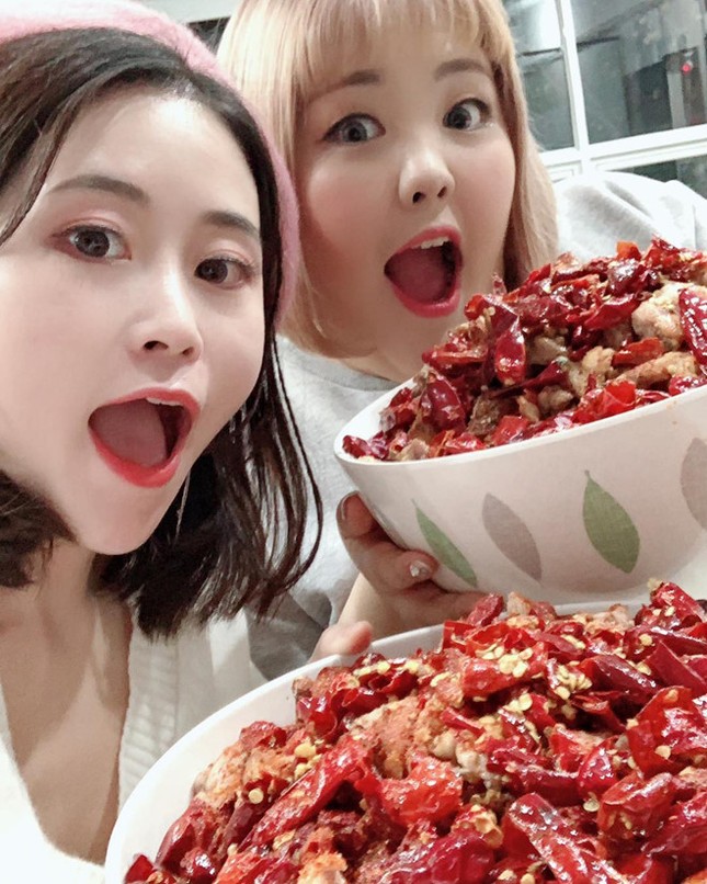 "Thánh nữ công sở" bất ngờ gặp Yang Soo Bin, cùng ăn 5 bát gà cay lớn ảnh 3