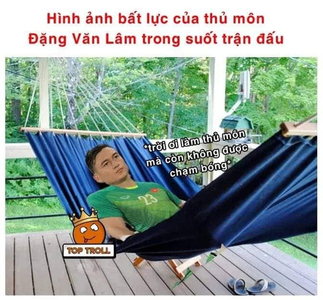 Thắng đậm Campuchia 3-0, thủ thành Lâm "tây" được fan trao danh hiệu "rảnh phi" của trận đấu! ảnh 3