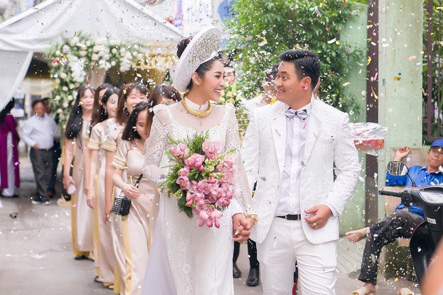 Hoa hậu Đại dương Đặng Thu Thảo chính thức lên xe hoa về nhà chồng ảnh 6