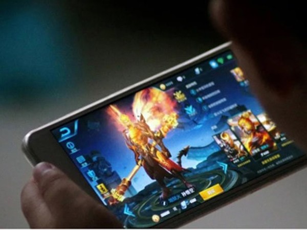 Một thành phố Trung Quốc cấm học sinh dùng smartphone ảnh 1