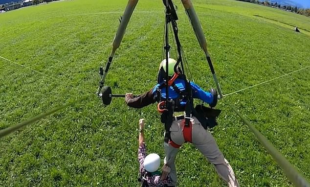 Du khách suýt “rơi tan xác” từ trên cao xuống đất vì sai lầm “ngớ ngẩn” ảnh 3