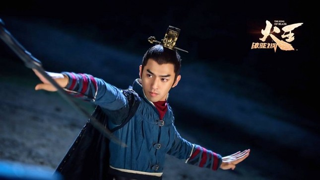 Bất ngờ với tạo hình của Trần Bách Lâm và Cảnh Điềm trong "Hỏa Vương" (The King Of Blaze) ảnh 1