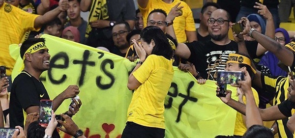 Cộng đồng mạng giúp Quang Hải giành được gần 90% tỷ lệ bình chọn online tại AFF Cup 2018 ảnh 3