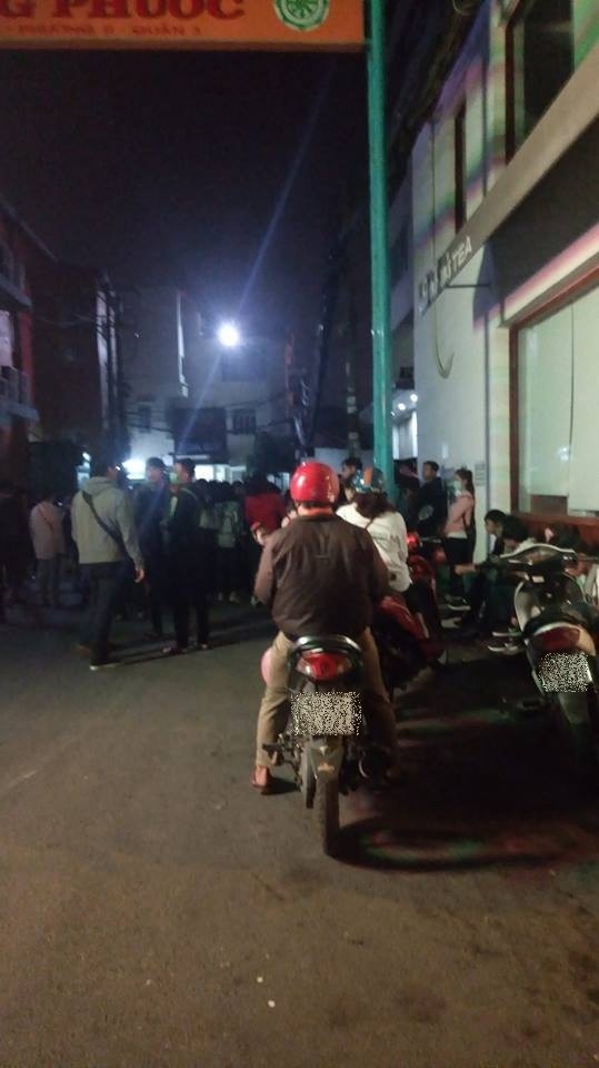 Cấu trúc đề thi TOEIC thay đổi, sinh viên Sài Gòn thức trắng đêm đăng ký dự thi ảnh 3