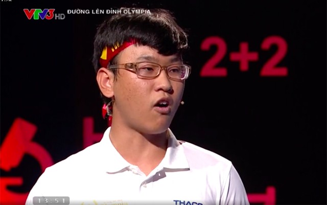 Cuộc thi Tháng Olympia rượt đuổi gay cấn, cả 4 thí sinh đều chọn Ngôi sao hi vọng ảnh 2