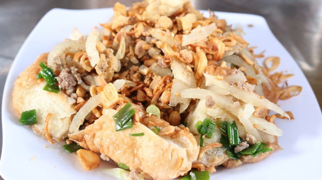 Bánh mì hấp gia truyền lạ miệng, khách ăn bỗng thành "người đẹp" ở Sài Gòn ảnh 1