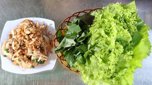 Bánh mì hấp gia truyền lạ miệng, khách ăn bỗng thành "người đẹp" ở Sài Gòn ảnh 5