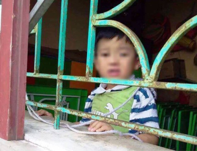 Sự thật vụ bé trai bị cô giáo buộc dây vào cửa sổ khiến dư luận vừa giận vừa thương ảnh 2