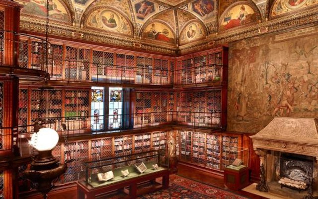 Những thư viện tuyệt vời chẳng khác gì trường Hogwarts ngoài đời ảnh 7