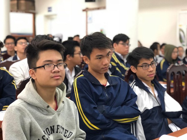 Bộ GD&ĐT công bố thông tin mới nhất về kỳ thi THPT quốc gia 2019 ảnh 1