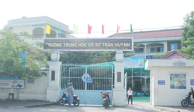 Phụ huynh làm "dậy sóng" cộng đồng mạng chỉ vì cái quần của con ảnh 1