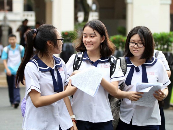 Đề xuất thành lập các trung tâm chấm thi tập trung ảnh 1