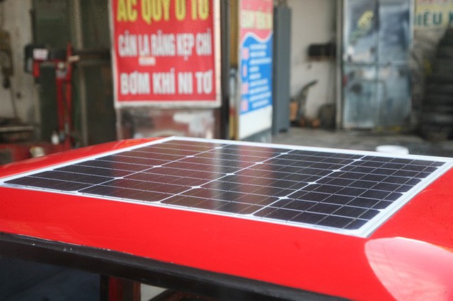 Nam sinh lớp 11 lắp ráp ô tô chạy bằng năng lượng mặt trời ảnh 6
