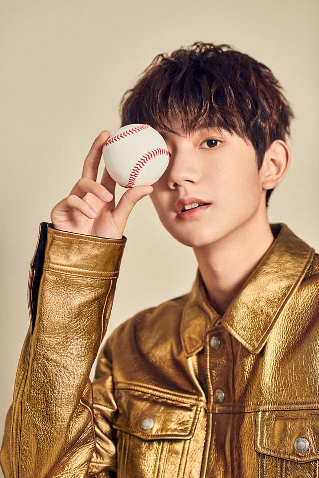 Vương Nguyên (TFBOYS) trở thành thần tượng 2K đầu tiên được đưa vào sách giáo khoa! ảnh 4