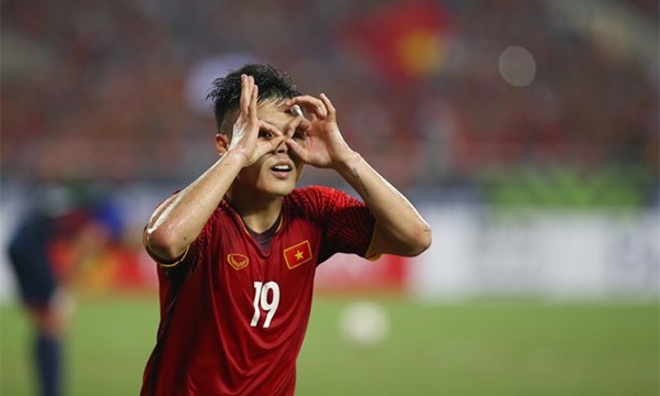 Vào chung kết AFF Cup sau một thập kỷ chờ đợi, thầy trò HLV Park Hang-seo nhận "mưa tiền thưởng"! ảnh 2