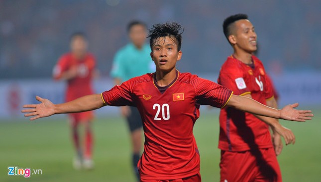 VFF bán vé trận Việt Nam vs Malaysia với hình thức 6 tiếng một đợt ảnh 1