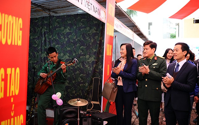 Ngày hội Tiếng Anh - English Day dành cho sinh viên ảnh 3