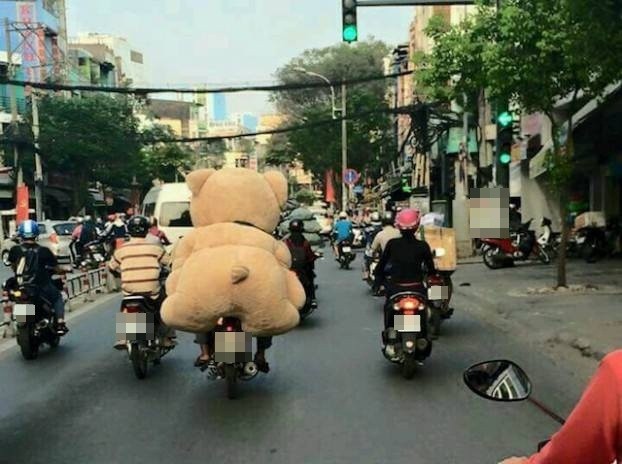Hà Nội lạnh 15 độ, dân mạng chuyền tay nhau những cách chống rét vô cùng "bá đạo" ảnh 6