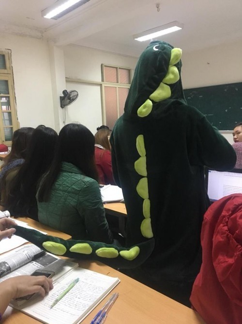 Hà Nội lạnh 15 độ, dân mạng chuyền tay nhau những cách chống rét vô cùng "bá đạo" ảnh 10