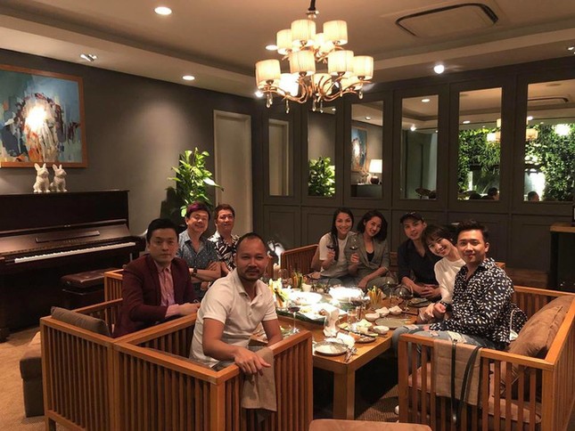 Cư dân mạng lại tung hình ảnh được cho là Hồ Quang Hiếu và Bảo Anh hẹn hò với nhau ảnh 3