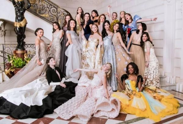 Chuyện thật như phim: Cô gái "nhà nghèo" 13 tuổi mới biết mình là “rich kid”! ảnh 2