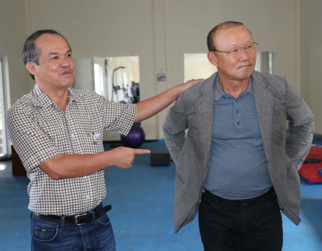 Bầu Đức: "Tôi vẫn sẵn sàng trả lương cho HLV Park Hang Seo, dù không còn làm việc ở VFF" ảnh 1