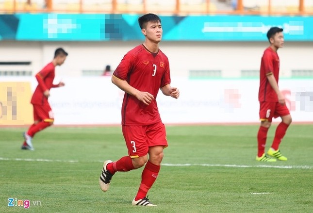 CĐV Malaysia “dội bom” trang cá nhân của hậu vệ Duy Mạnh sau trận hòa chung kết lượt đi ảnh 1
