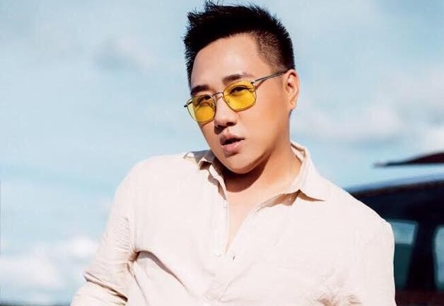Hậu ồn ào bóng đá, Hòa Minzy tham dự đêm Chung kết "Hoa khôi Sinh viên Việt Nam 2018" ảnh 3