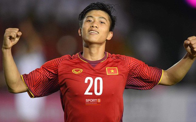 Nổi tiếng vượt xa biên giới, báo Trung Quốc ví Phan Văn Đức là “Cristiano Ronaldo Việt Nam” ảnh 6