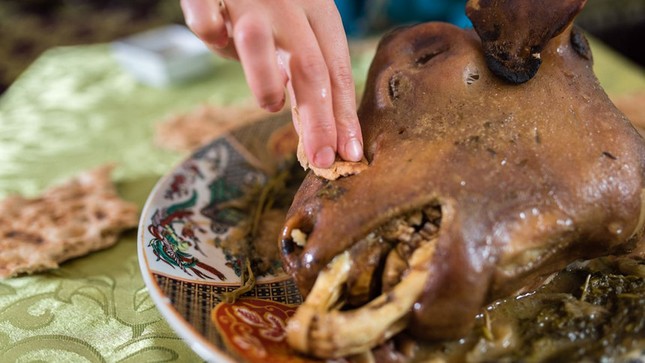 Rùng mình với 5 món ăn kỳ lạ dịp Giáng sinh ảnh 3