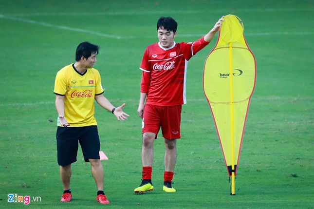 Trợ lý HLV Park Hang-seo: Có những tuyển thủ gọi tôi là "cha" ảnh 9