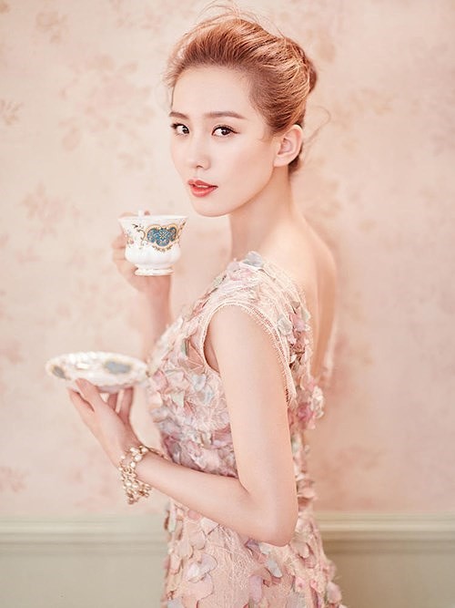 Sau tất cả, vợ chồng Ngô Kỳ Long - Lưu Thi Thi chuẩn bị đón con đầu lòng ảnh 1