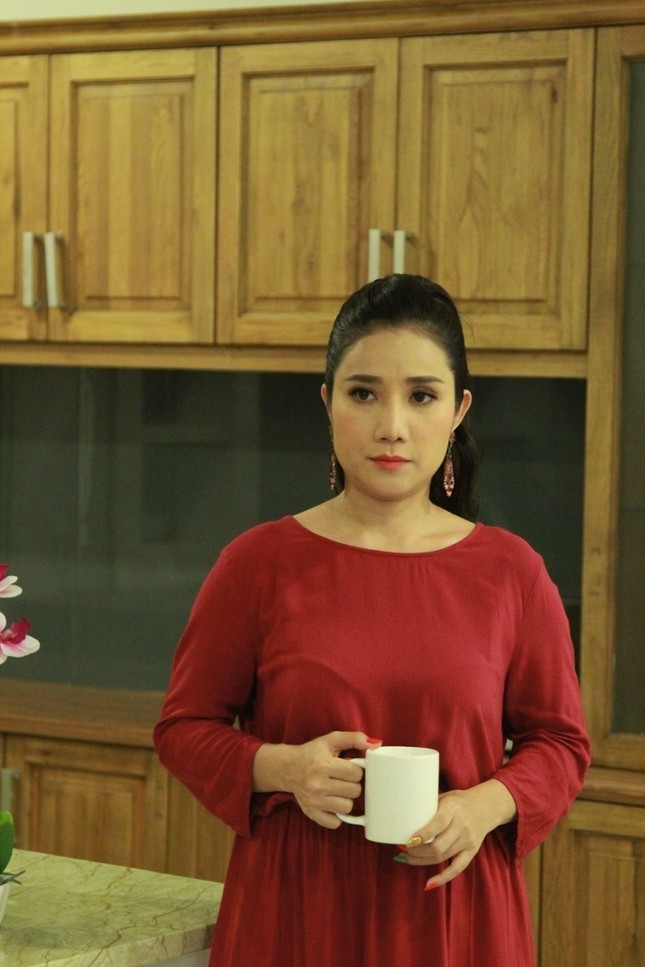 Á quân "tóc xù" của The Voice Kid giờ đã trưởng thành thế này trong MV solo đầu tay ảnh 3