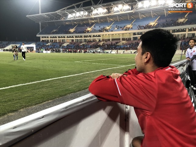 "Đức Huy - Duy Mạnh: Hành trình từ nhặt bóng đến "người hùng" được đưa vào đề thi ảnh 2