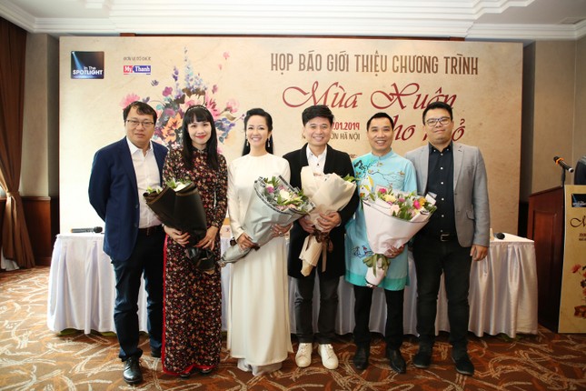 Rộn ràng không khí đón năm mới 2019 với liveshow Inthespotlight chủ đề “Mùa xuân nho nhỏ” ảnh 1