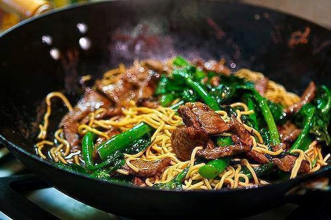 Bạn đã biết món ăn khoái khẩu mỗi khi về thăm nhà của cầu thủ Việt Nam chưa? ảnh 4