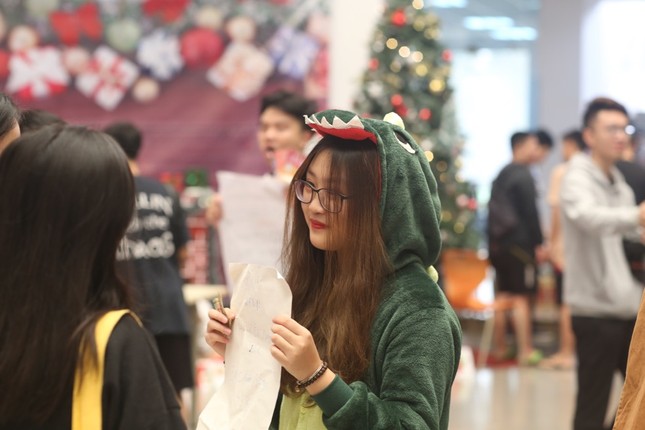 Trường người ta, học kinh doanh từ lớp 10, kiếm tiền triệu từ hội chợ kết thúc môn ảnh 5