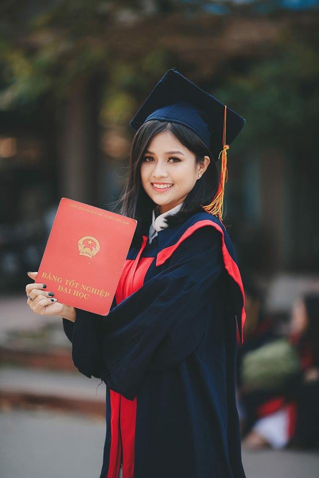 Cô giáo 9x dạy Ngữ Văn siêu đáng yêu khiến teen chỉ muốn đến trường mỗi ngày! ảnh 5