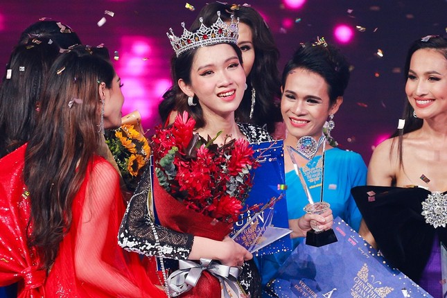 Nhật Hà trở thành quán quân "The Tiffany Việt Nam" mùa đầu tiên ảnh 1