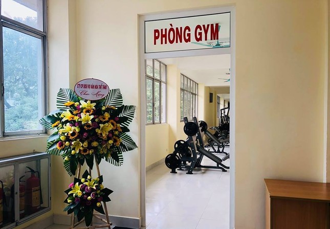 ĐH Ngoại thương trang bị phòng tập gym cho sinh viên, trường người ta là đây chứ đâu! ảnh 1