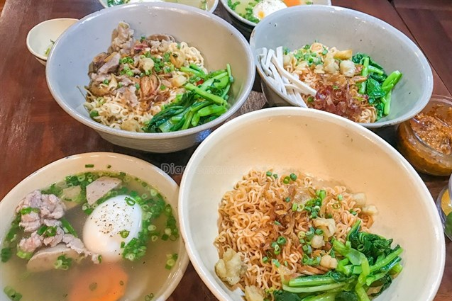 Trời ơi tin được không: Ăn hàng no căng "chiếc bụng đói"ở Sài Gòn chỉ với 50K trong ví! ảnh 1