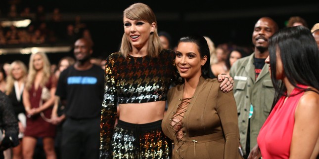 "Drama dài tập" giữa Taylor Swift và vợ chồng nhà Kim Kardashian đã đi đến hồi kết? ảnh 1