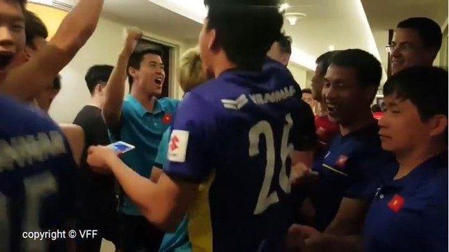 Nhìn lại những khoảnh khắc đáng nhớ của ĐT Việt Nam tại Asian Cup 2019 ảnh 9
