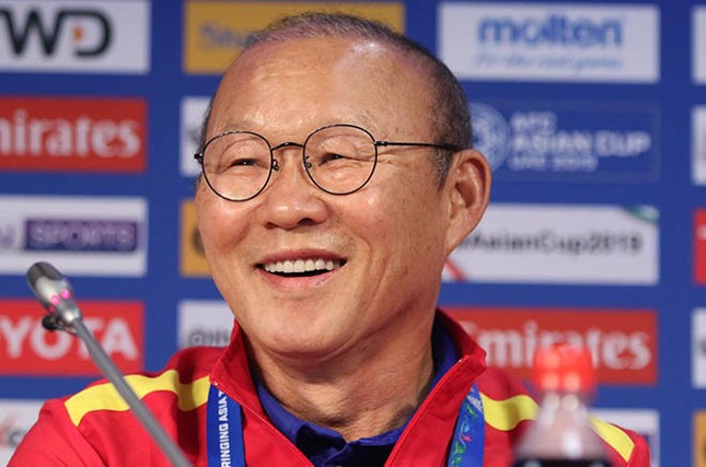 HLV Park Hang-seo: "Sẽ dùng đội hình mạnh nhất đế đấu với Nhật Bản" ảnh 1
