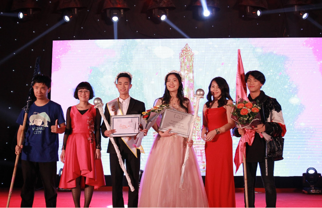 Teen THPT chuyên Sư phạm tài sắc vẹn toàn trong đêm Final sự kiện "Fiesta a Cielo" ảnh 5