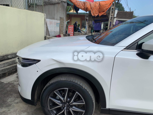 Vừa tậu "xế hộp" tiền tỷ, "tài xế say xe" Phan Văn Đức đã đâm móp đầu xe ảnh 2