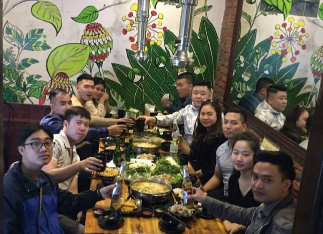 Tết gọi mãi không thấy ai đi họp lớp, do ăn ở hay lớp trưởng hô hào chưa đúng cách? ảnh 4