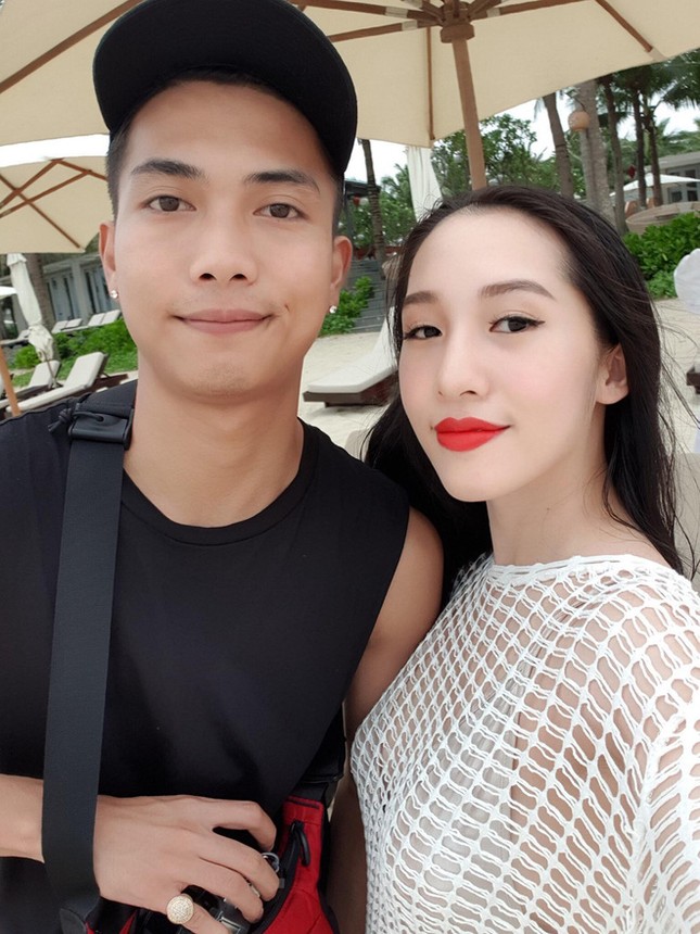 Không còn là tin đồn, Big Daddy công khai hình ảnh gia đình hạnh phúc bên Emily và hai con ảnh 4