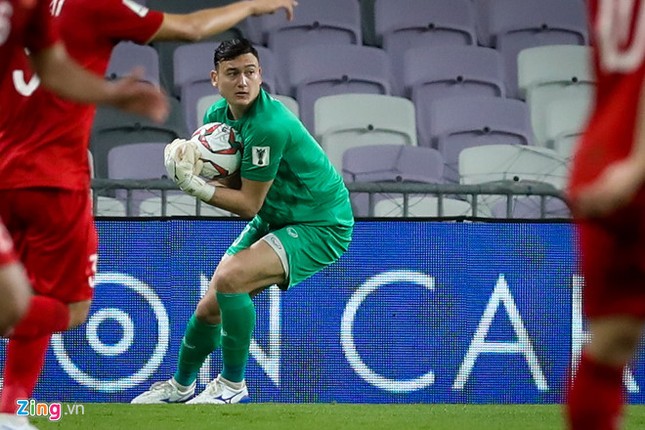 Asian Cup của Văn Lâm nhưng 2019 sẽ là sân khấu cho Bùi Tiến Dũng ảnh 3